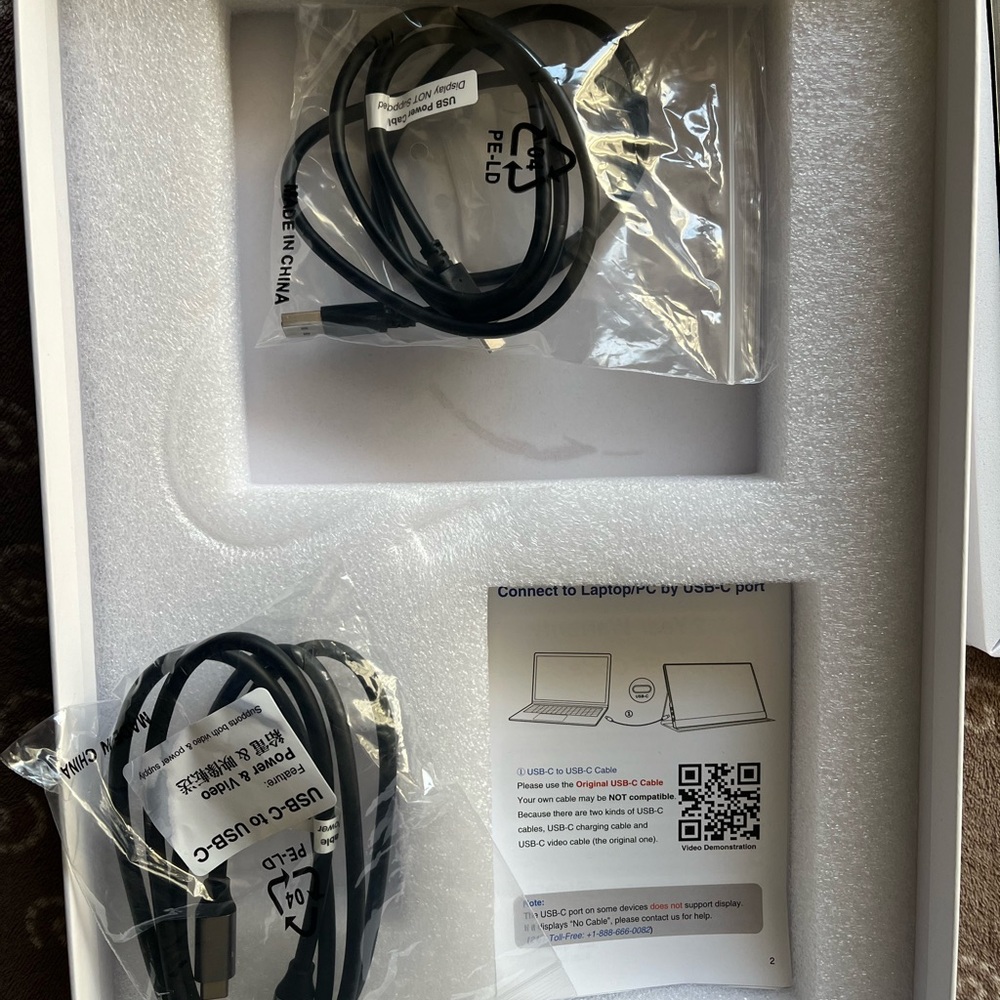 Portable Monitor - Picture 2 of 4